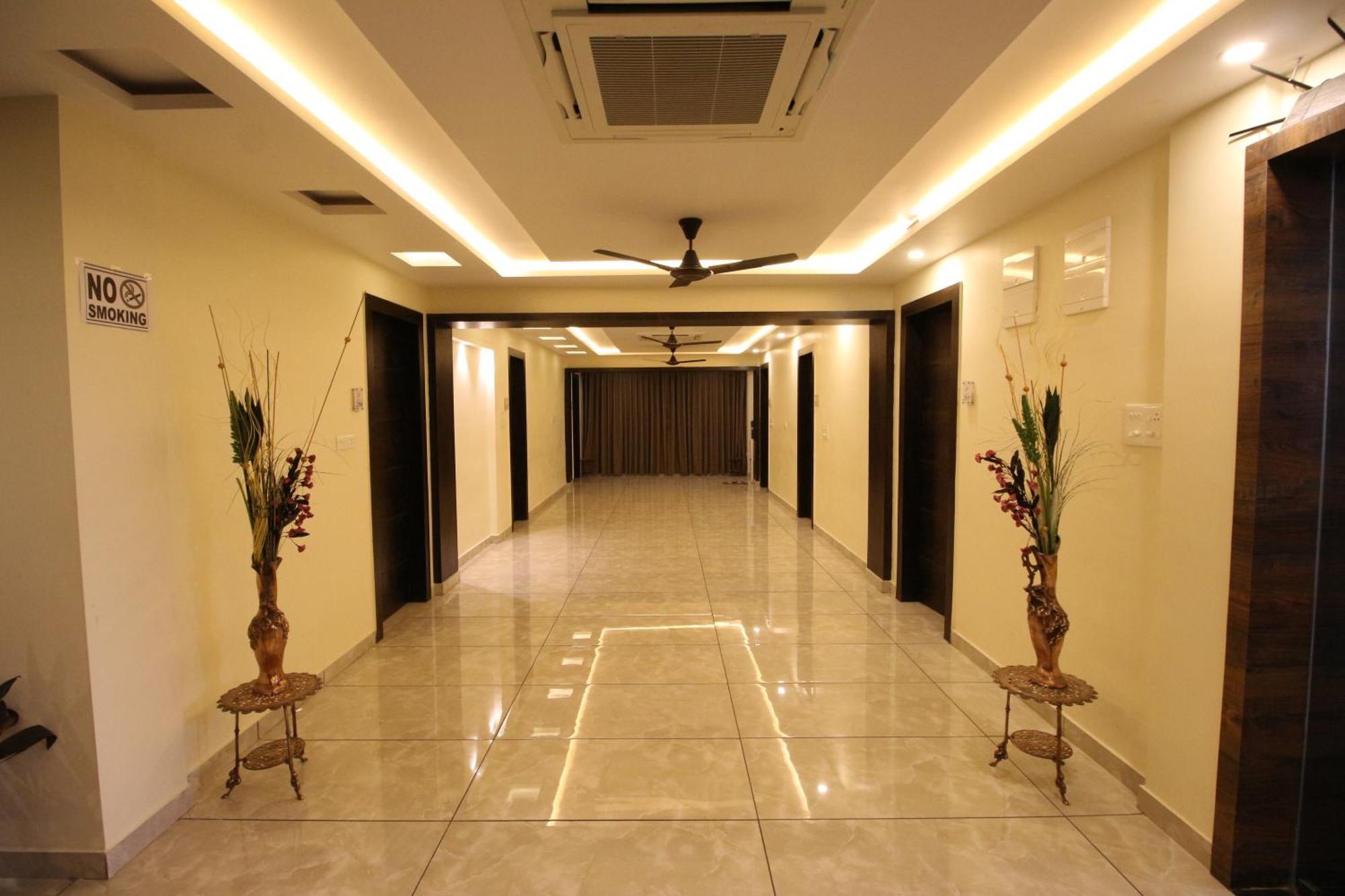 The Butterfly Luxury Serviced Apartments Visakhapatnam Exterior photo